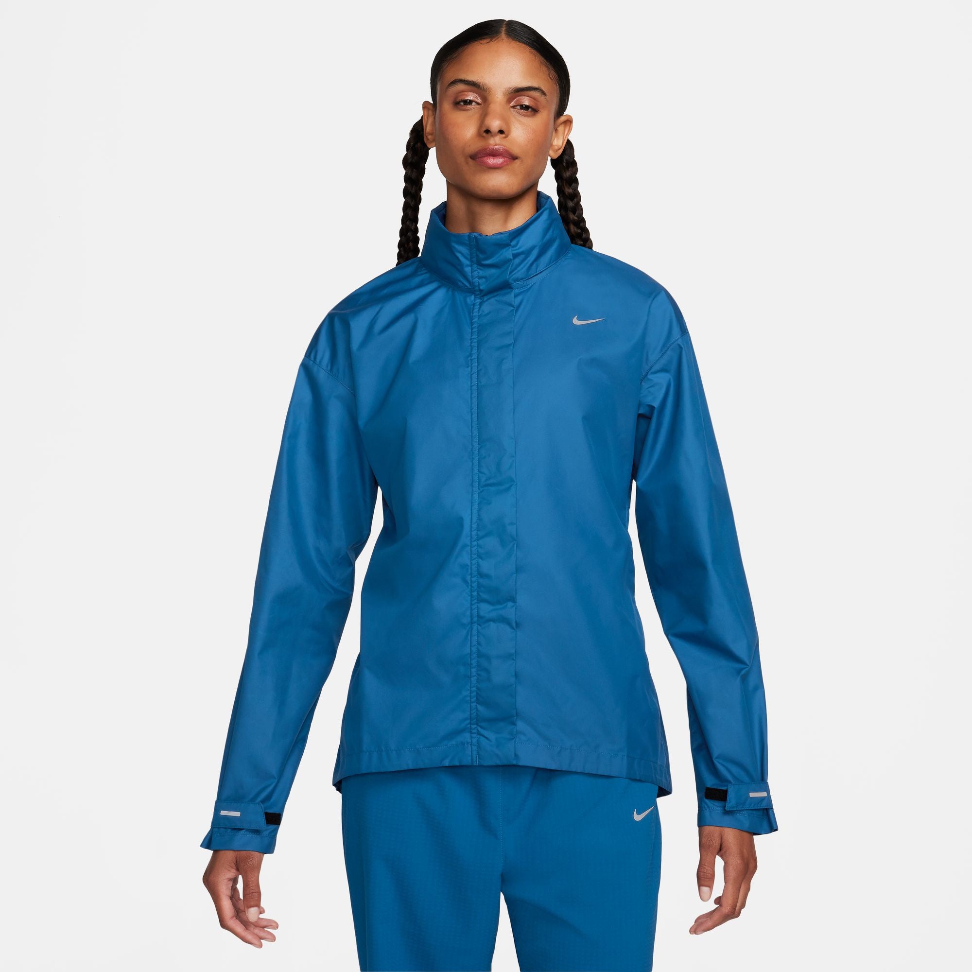 Nike Women's purchases Waterproof Jacket