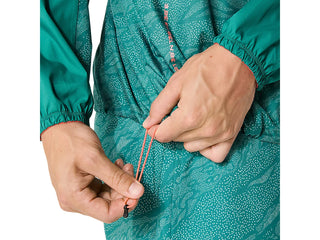 Asics Fujitrail Packable Windbreaker | Rainy Lake/Birch