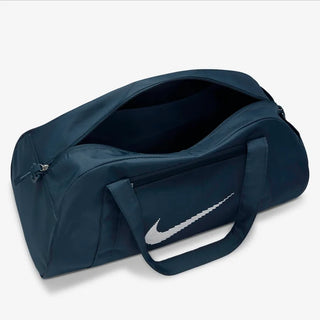 Nike Gym Club Duffel Bag (24L) | Armoury Navy/Metallic Silver