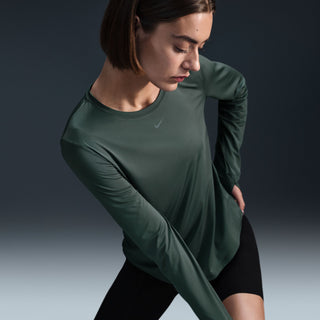 Nike Womens One Classics Dri-FIT Long-Sleeve Top | Vintage Green/Black