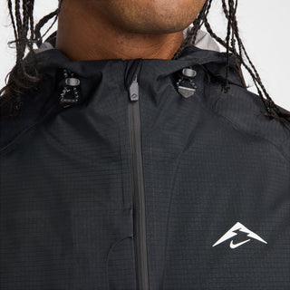 Nike Cosmic Peaks Storm-FIT ADV Running Jacket | Black