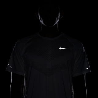 Nike Stride Dri-FIT ADV Running Tee | Sail