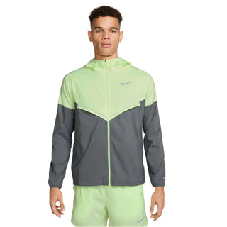 Nike Impossibly Light Windrunner | Barely Volt