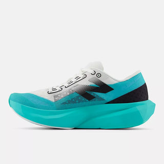 New Balance Womens FuelCell Rebel v4 | Cyber Jade